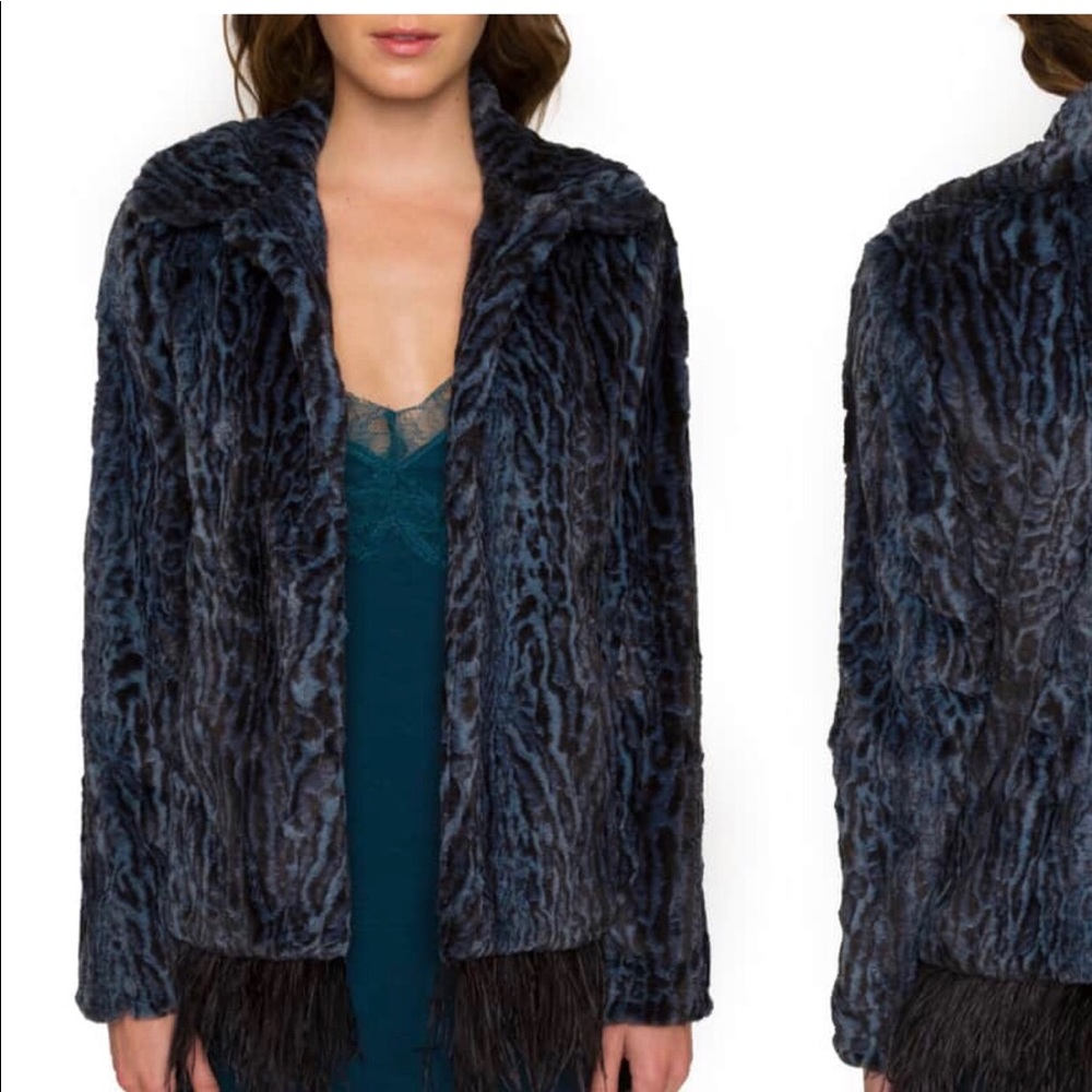 🔥HOST PICK Willow&Clay Anml Prnt FF Jacket